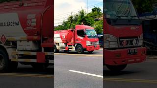TRUK TANGKI PERTAMINA KECIL NGEBUT MELAJU SANGAT CEPAT #shorts #trending #viral