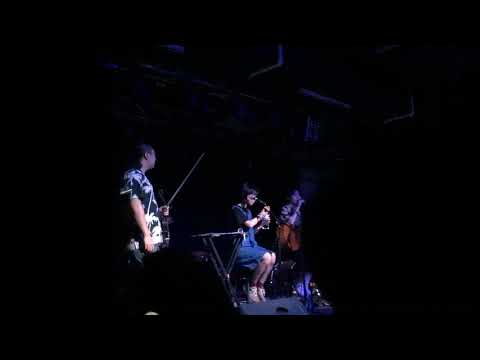 房東的貓 - 簡情歌 (live)