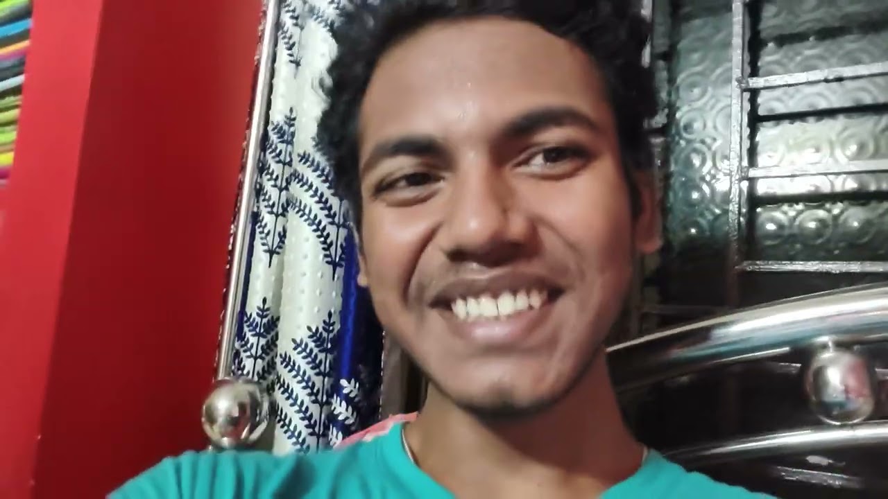 Sharing what's app status and using social media is a waste of time (unless . . .)