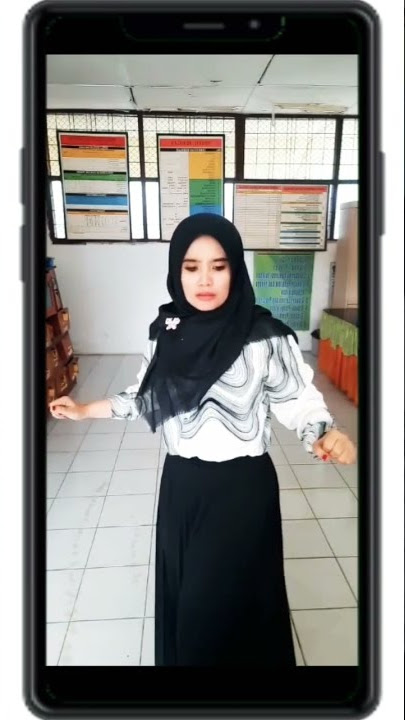 Bu Guru Juwita AW AW iseng-iseng main TikTok ternyata jadi VIRAL #shorts #tiktok #tiktokviral #viral