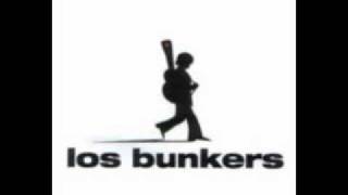 Video thumbnail of "Los Bunkers - The night before (cover)"