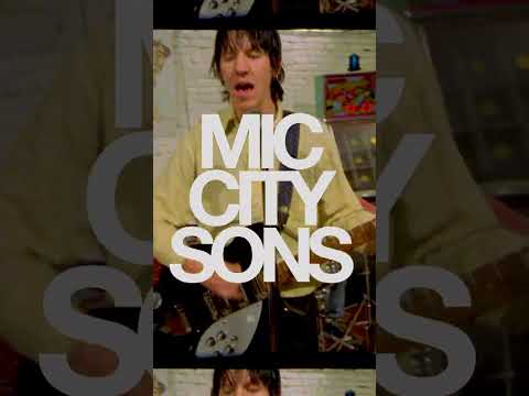 Heatmiser - Plainclothes Man (Mic City Sons)