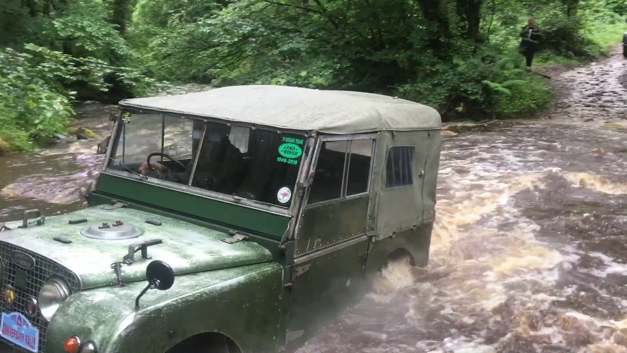 Land Rover Series 1 80” fording the River - YouTube