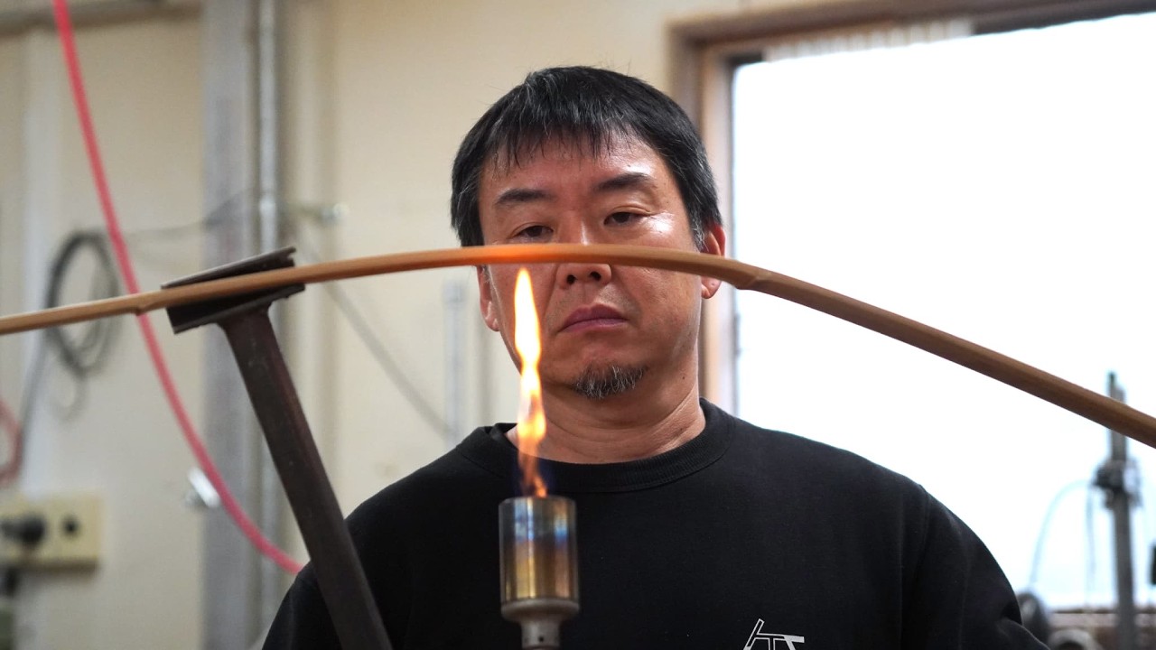 The Process of Making fine art by sculpting Japanese bamboo with fire and urushi
