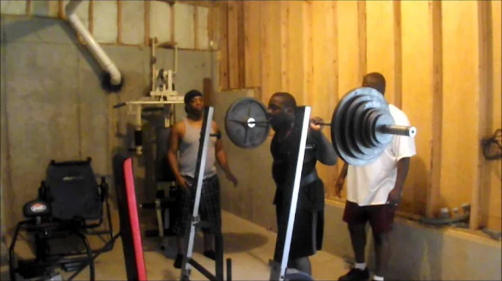 Latrell Bankston Squating 300 Lbs