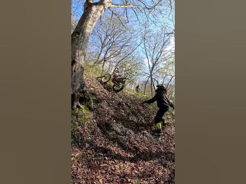 Запустил мот в #каладжинская #мостовской #эндуро #отдых #enduro #горы # ...