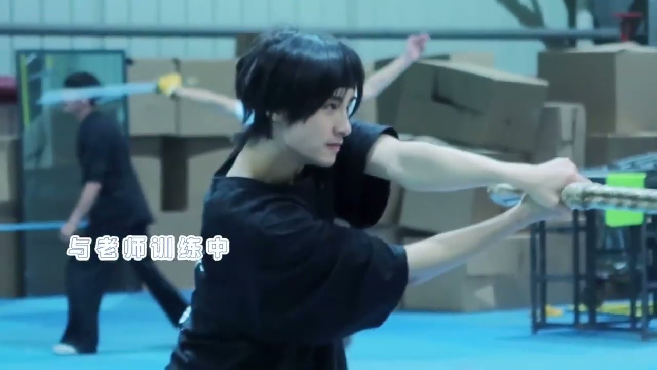 WINWIN's Cooler Box: Birthday Vlog 🎂 