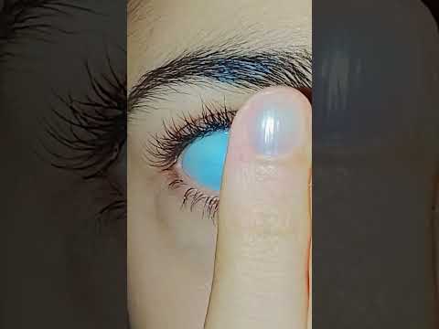 ما بيضبط غير على العيون الداكنة ولكن ولكن عيوني عسل بني
