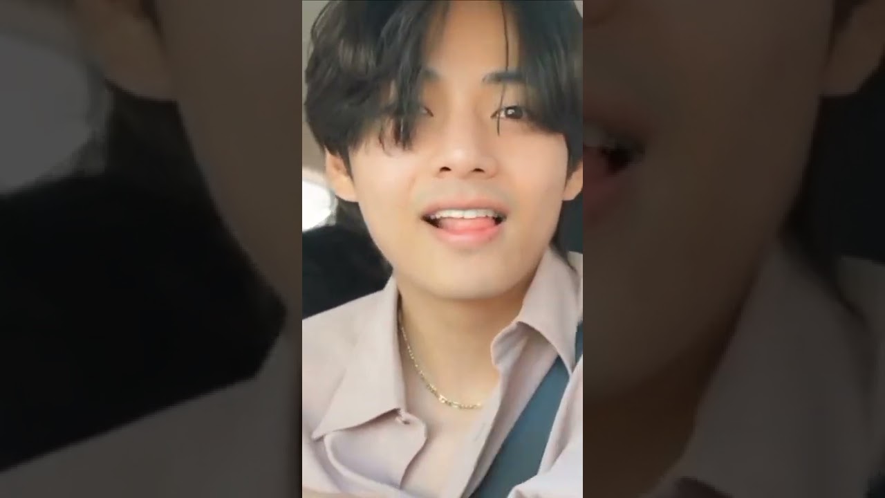 Taehyung playing with the camera 😂 - YouTube