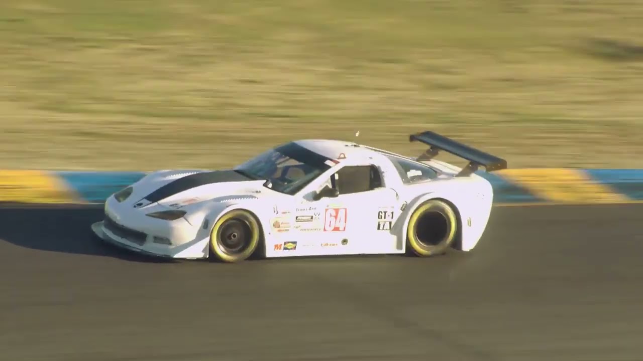 2018 SCCA Runoffs  - Grand Touring 1