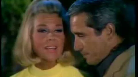 Quiet Nights Of Quiet Stars -- Perry Como and Dori...