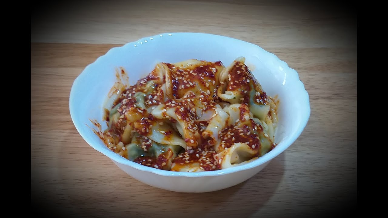 PANGSIT DAUN KELOR - BUKAN HANYA KAYA GIZI DAN MANFAAT, TAPI JUGA