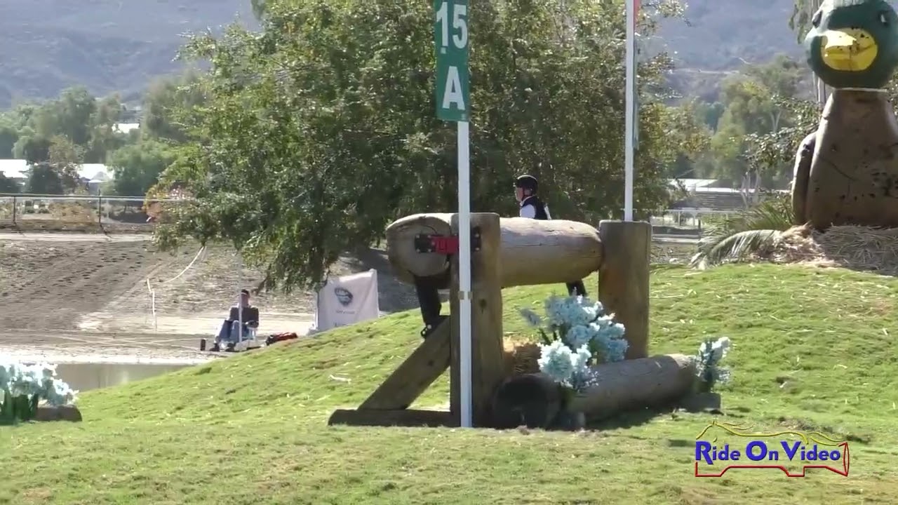 157XC Hillary Hagemann on The Cats Pyjamas JR Training Rider Cross Country Galway Downs Nov. 2022