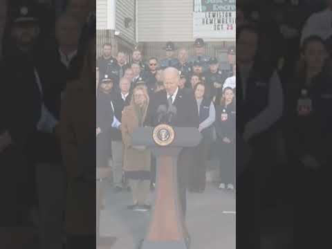 President and First Lady Biden meet with families, first responders, of Maine mass shooting #Shorts