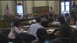 City to take felony question off job applications