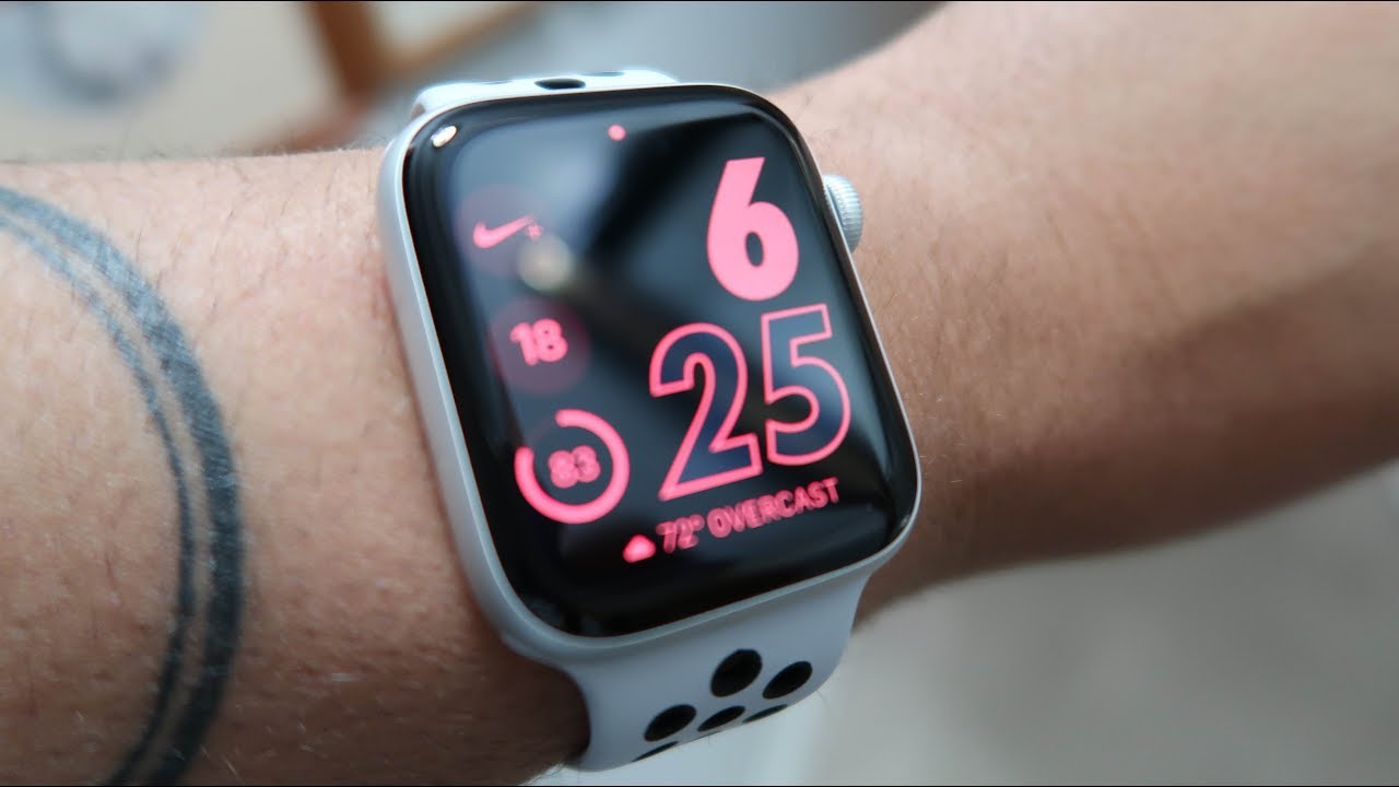 apple watch nike silver