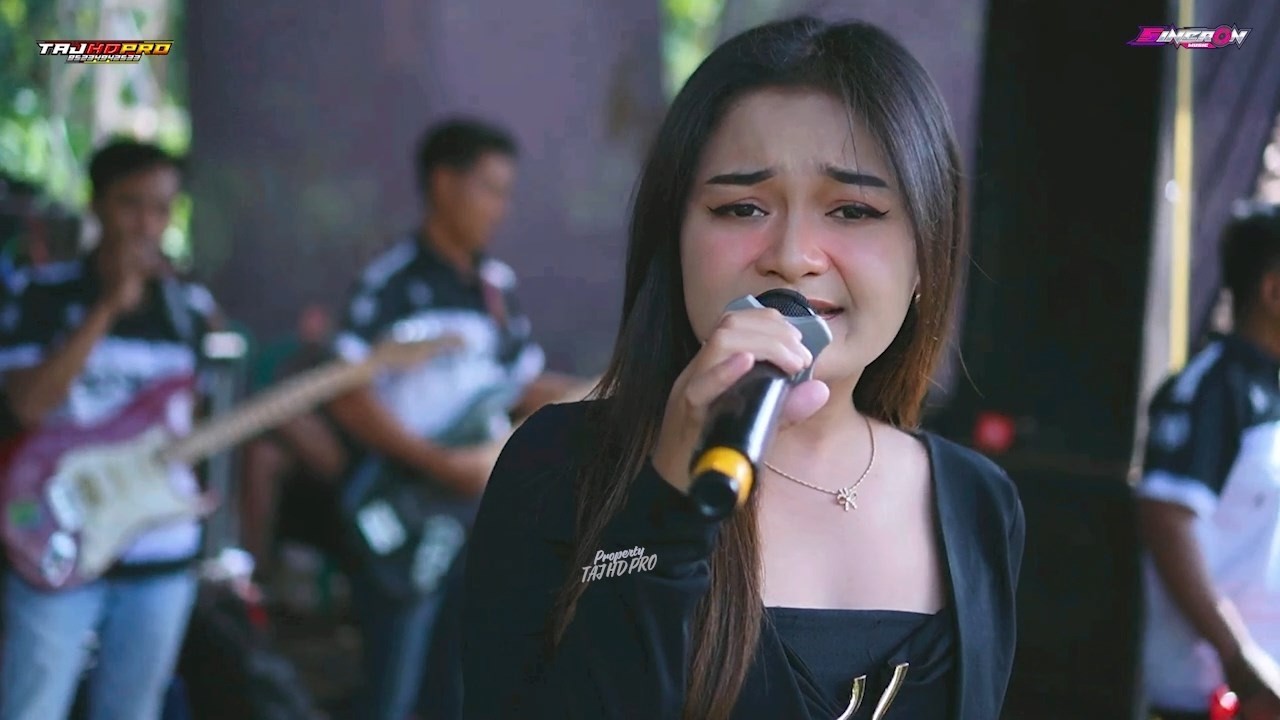 1001V HARI // PUTRI STEVI // SINCRON MUSIC LIVE KUNIRAN // TAJ HD PRO // DUA PUTRA AUDIO