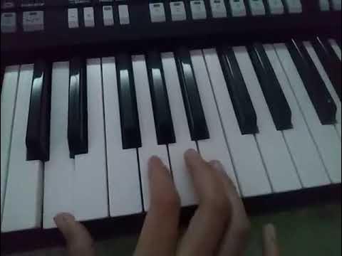 Villancico Gloria cantan los querubes-piano - YouTube