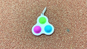Triangle Simpl Dimpl 3 Pop Buttons Simple Dimple Fidget toys sensory toys hype product show review
