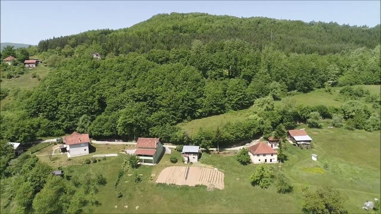 ZAVINOGRADJE - PRIJEPOLJSKA SELA OKOM KAMERE VJEKOSLAVA S. JOKSIMOVIĆA