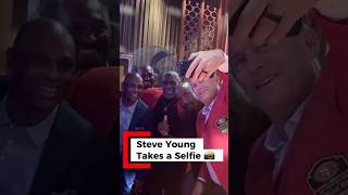 Steve Young Takes a LEGENDARY 49ers Selfie! 🏈😃 📸