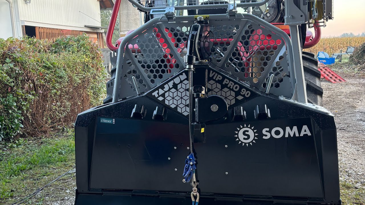 Tajfun Vip Pro 90 mit Petzlog Hilfsseilwinde