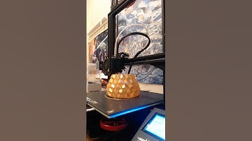 Curved Honeycomb Vase #3dprinting #timelapse