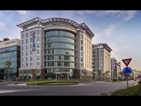 Radisson Blu Hotel, Dubai Media City||Travelling Couples
