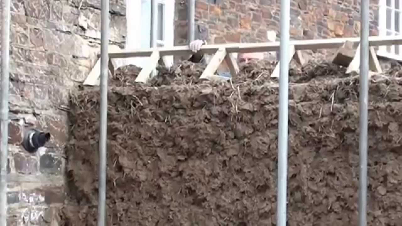 Cob Wall Cornwall Www cornellcob co uk How To Build A Cob Wall YouTube