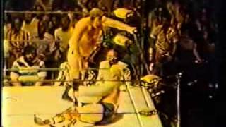 Harley Race vs Dick Murdoch - NWA World Title defense