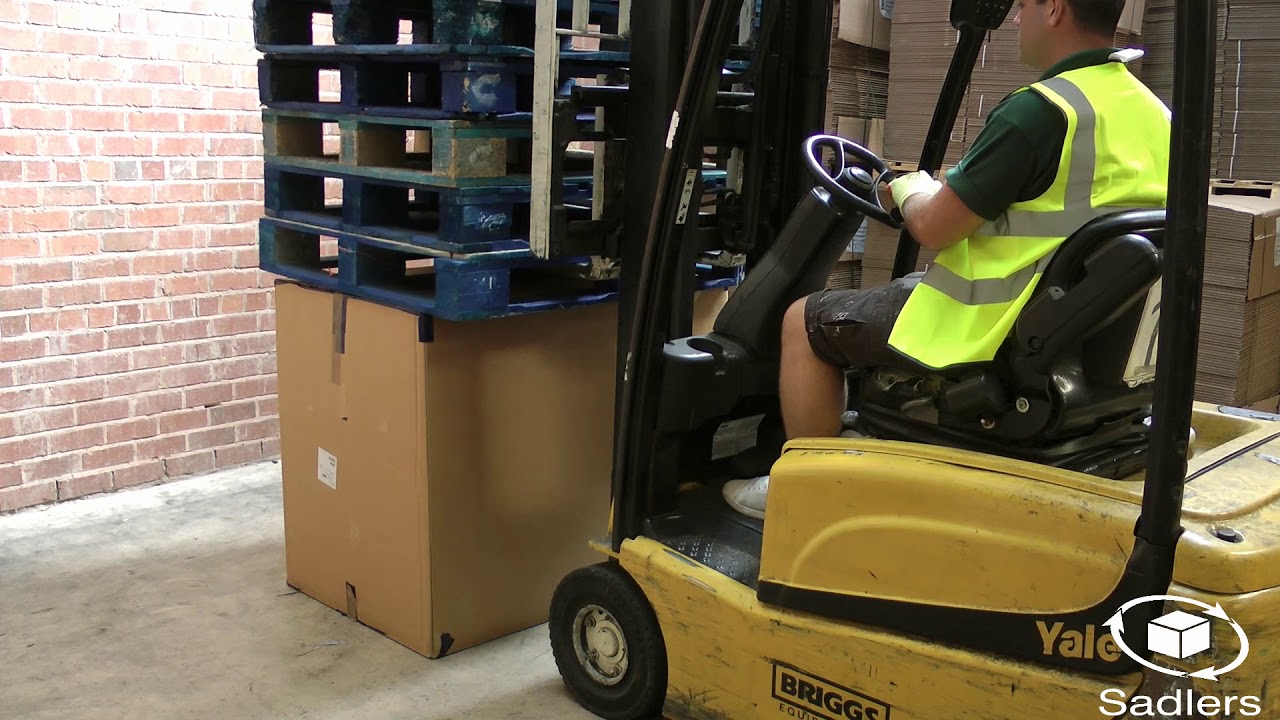 Heavy Duty Tri Wall Pallet Boxes | Sadlers