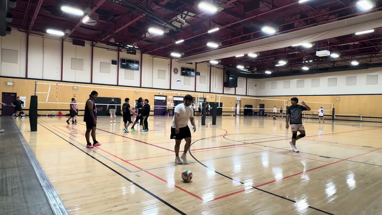 Block Clover Vs. Free Agents Game 3