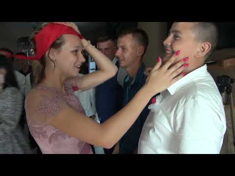 Игры и конкурсы на свадьбе. Отгадай на ощупь