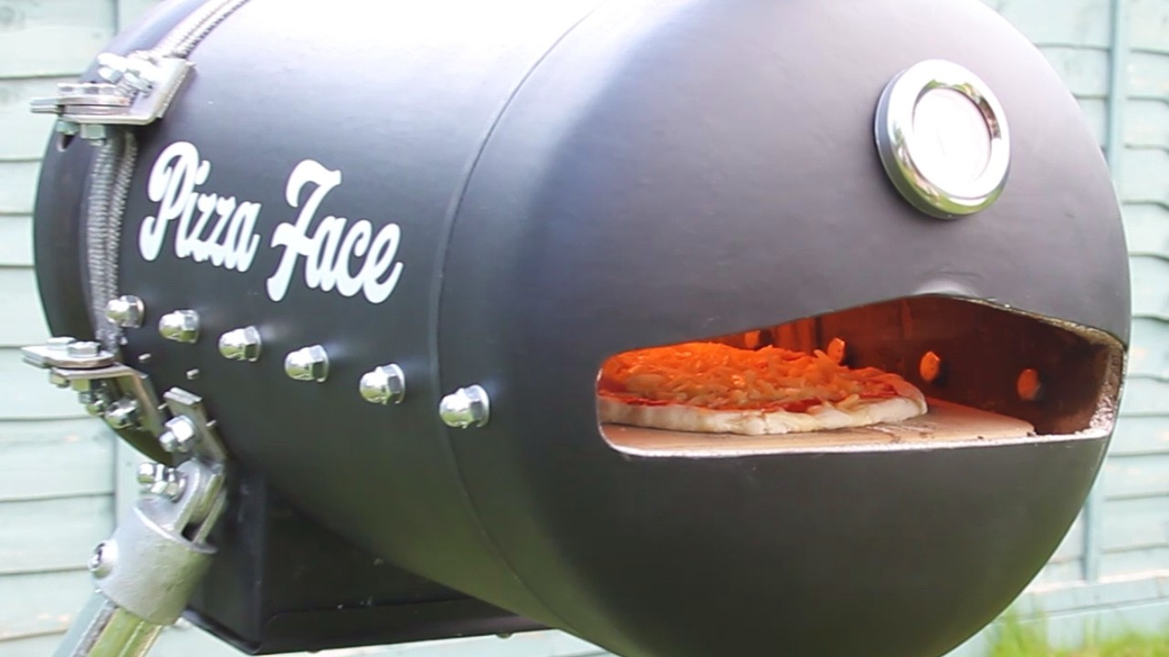 How to Build an EPIC Pizza Oven from a Propane Tank / Built with Beginner Tools