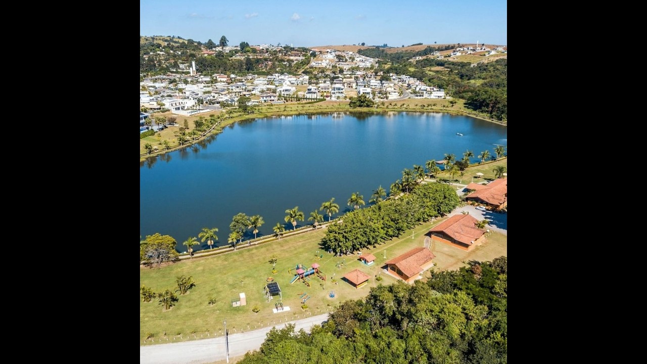 linda, em condomínio clube, cercado por natureza //ca02478 #galebimoveis #atibaia