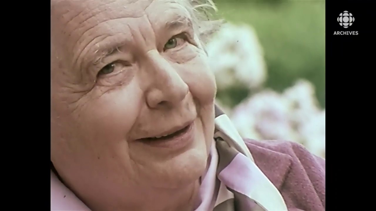 Marguerite Yourcenar en 1975, au sujet des travers de notre époque YouTube Marguerite Yourcenar en 1975, au sujet des travers de notre époque YouTube