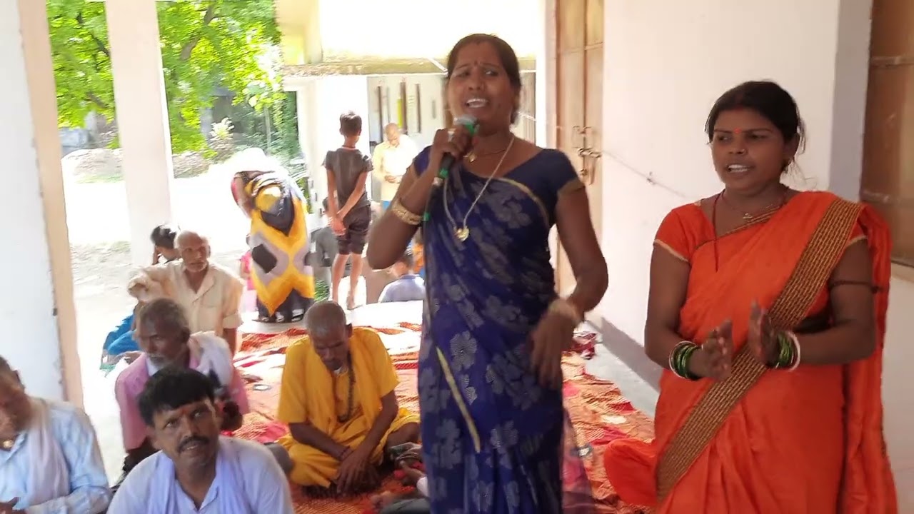 दही बेचें गईली मथुरा नागरिया मथुरा में कन्हैया आ गईले shivguru bahan ke shivcharcha geet राजमंती बहन