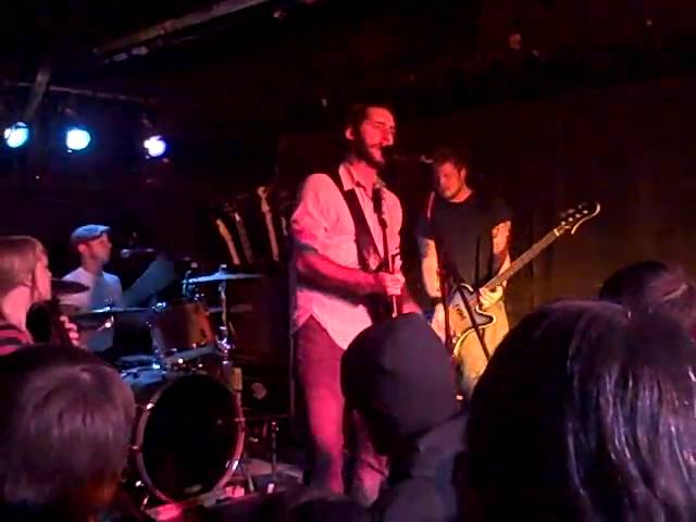 Ver Murder By Death - Brother (Live @ The Aquarium) en YouTube Ver Murder By Death - Brother (Live @ The Aquarium) en YouTube