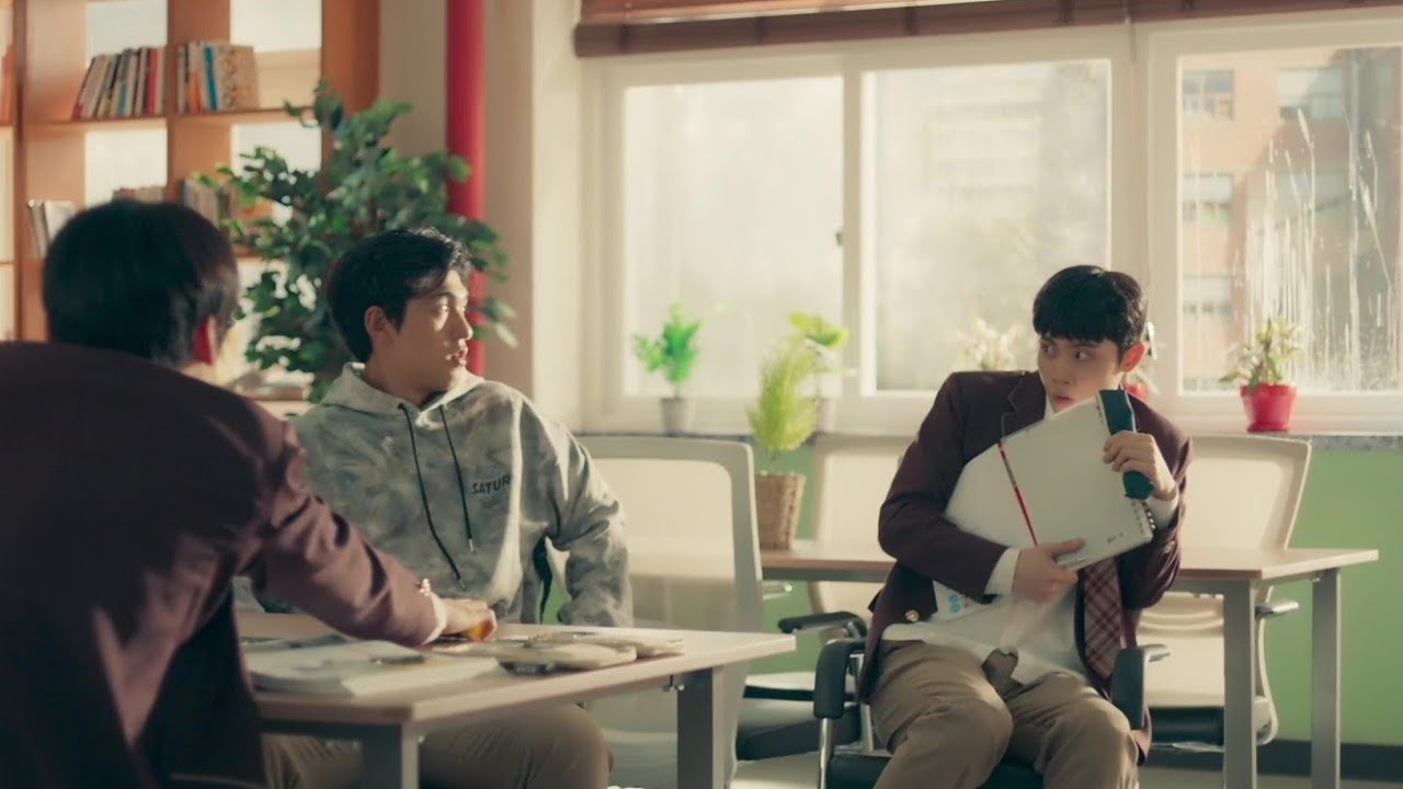Library Fight Scene | Study Group (스터디그룹) | Episode 2 - YouTube