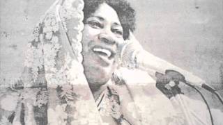 Swahili Twarab Bi Malika  KIWAKERACHO.wmv