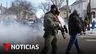 Gases, Gritos Y Arrestos Violentos Crece El Caos En Minneapolis Por Redadas Noticias Telemundo
