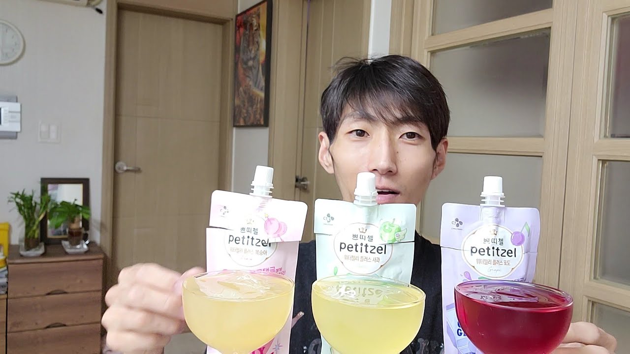 ASMR 쁘띠첼 워터젤리 복숭아 사과 포도 완샷 음료수 먹방.Petitzel Water jelly peach apple