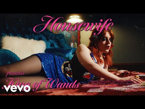 Housewife - King of Wands