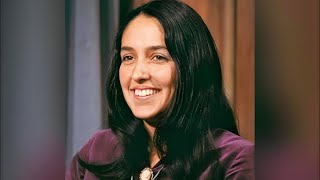 Celebrity Joan Baez In G-Strlng Photos Leave Little To Imagination..Take a look Wealth