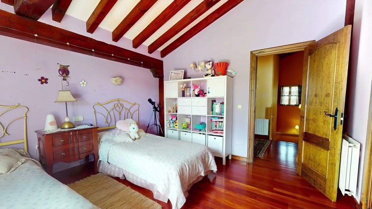 Exclusivo chalé en entorno natural privilegiado, en Novales, Cantabria