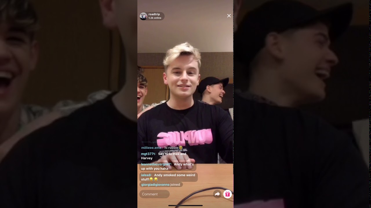 Andy Fowler (aka Fovvs) live video with Max and Harvey  being crackheads for all u Roadtrip lovers