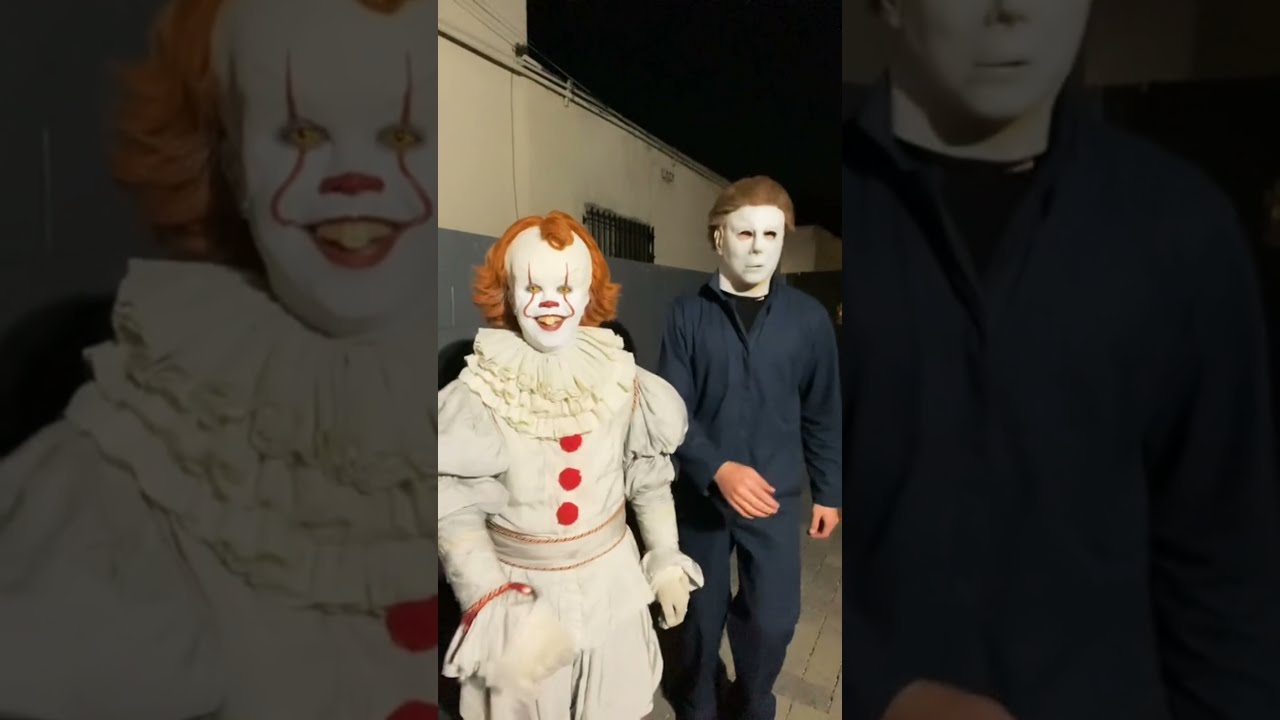 Did we do this right? 🤡🎃 #pennywise #halloween #michaelmyers #shorts