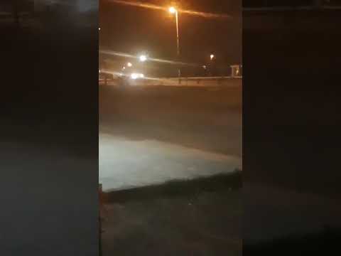 La Rioja: filman a móvil policial que atropelló a un joven