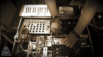 Live! Hardware Synth Jam on Korg Volcas, Rhythm Wolf + …