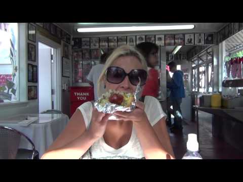 FAMOUS PINK'S HOTDOGS